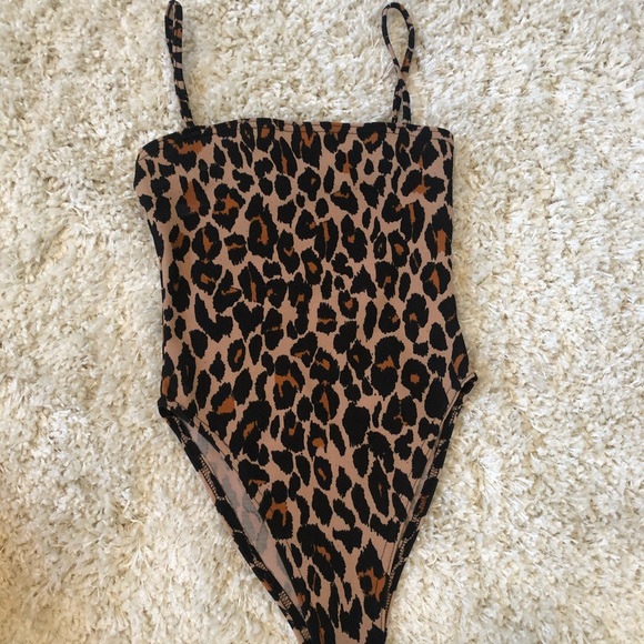 Leopard print body suit - Picture 3 of 4